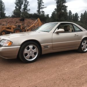 2000 Mercedes Benz SL500 mit 19.158 Meilen (30.785km)